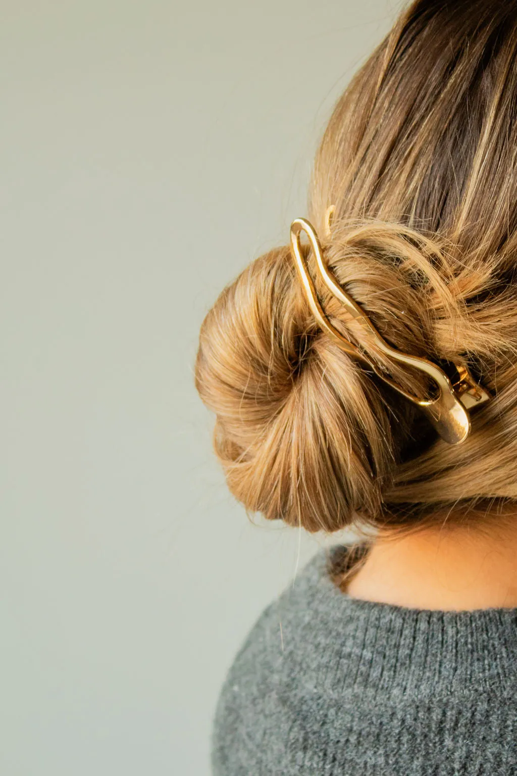 Abstract Alligator Claw Clip Andi