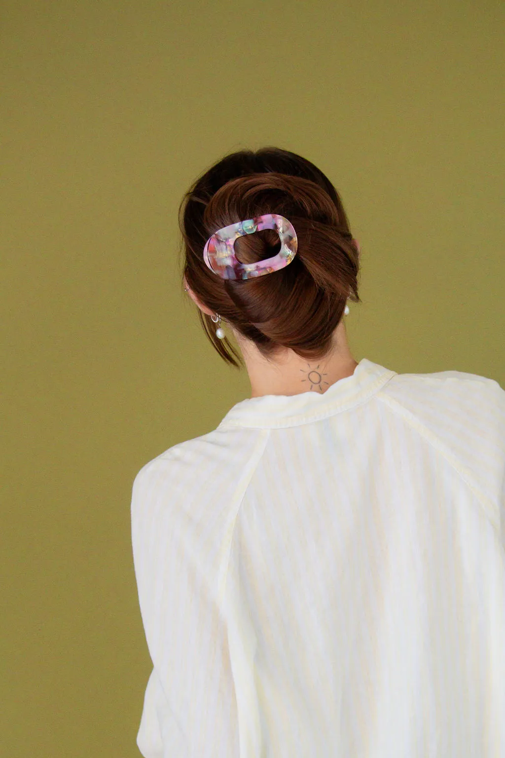 Acetate Circle Cutout Flat Claw Clips Andi