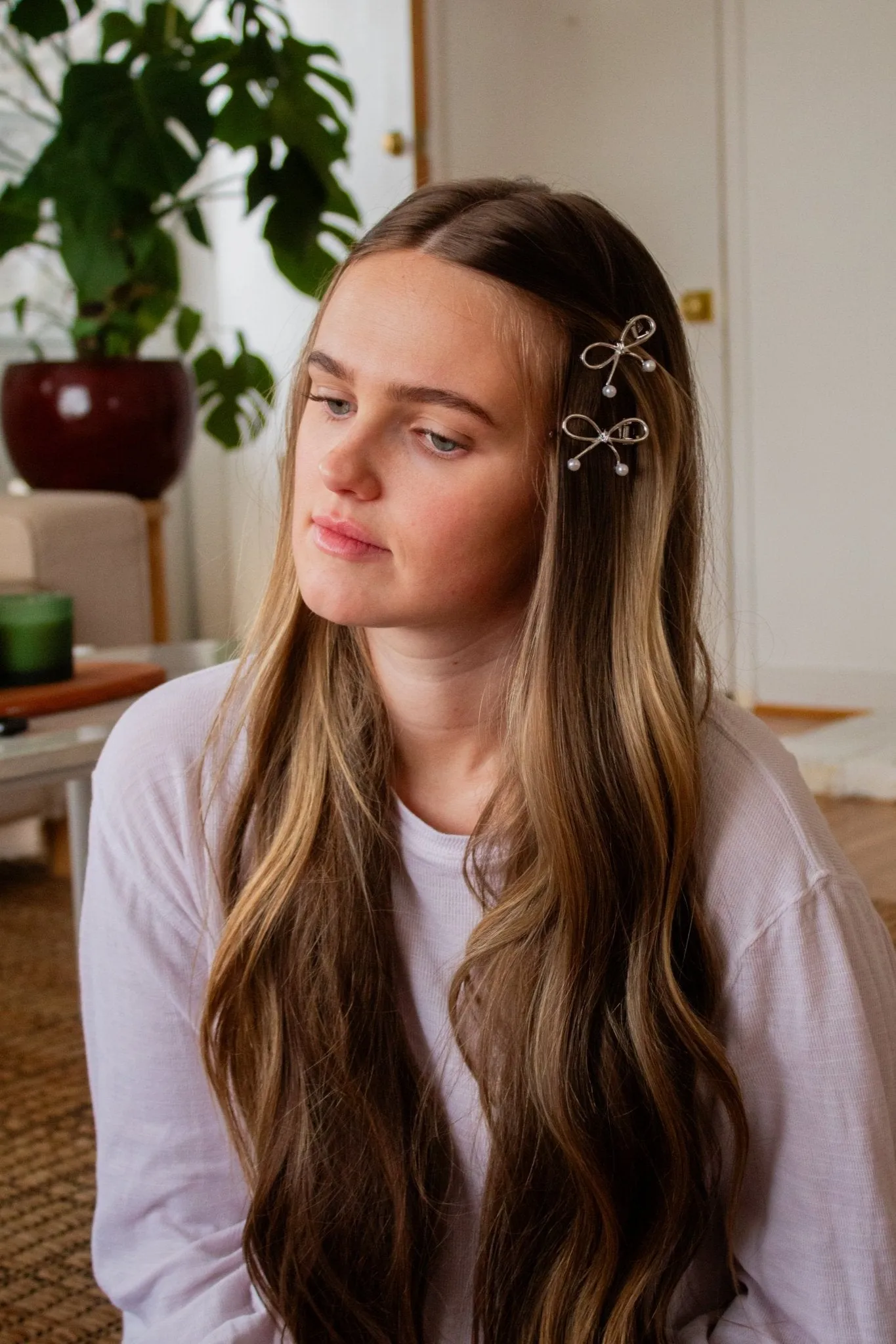 Amanda Bow Pearl Clip Andi