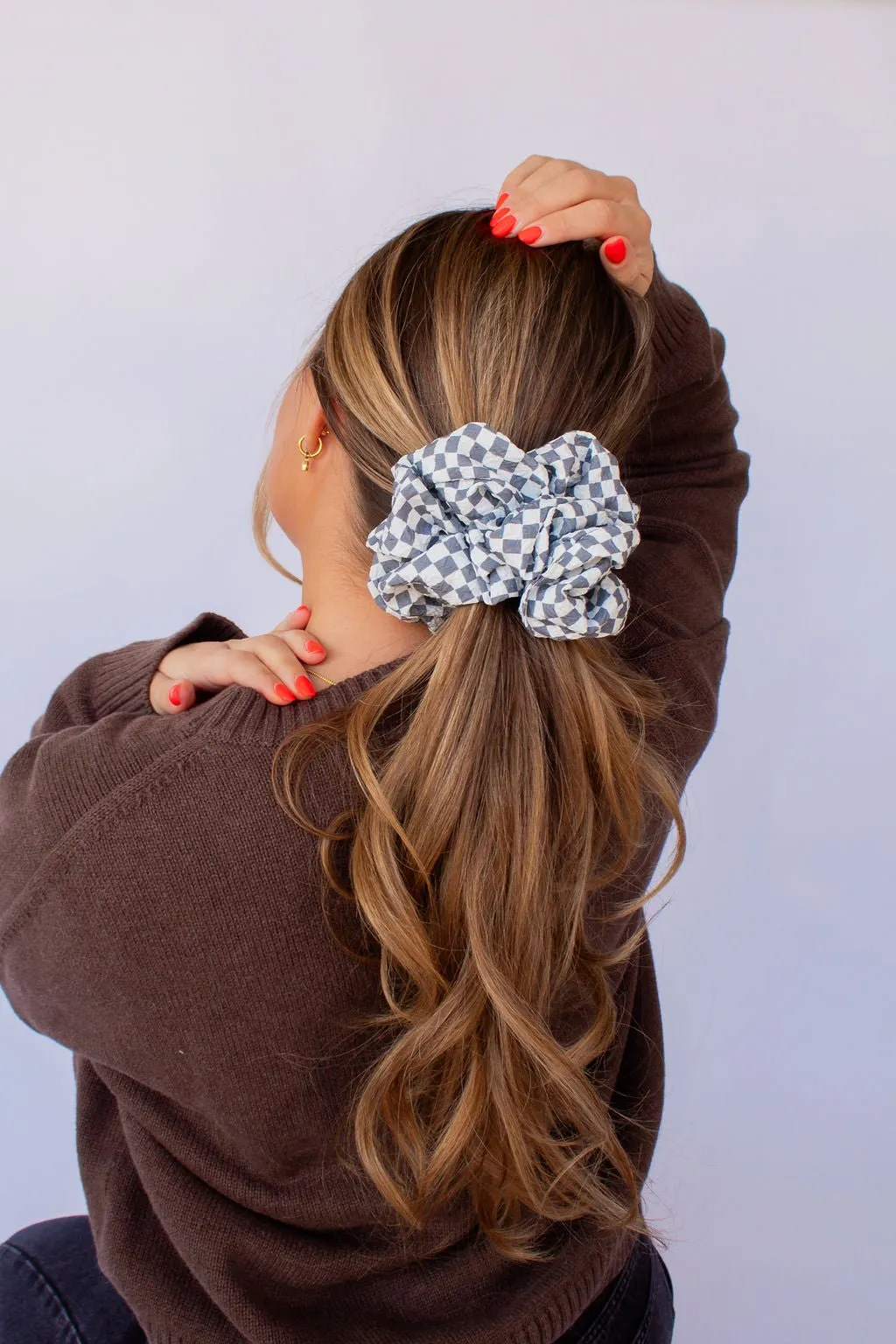 Andi x Rad Rev Grey Checkered Jumbo Scrunchie Andi