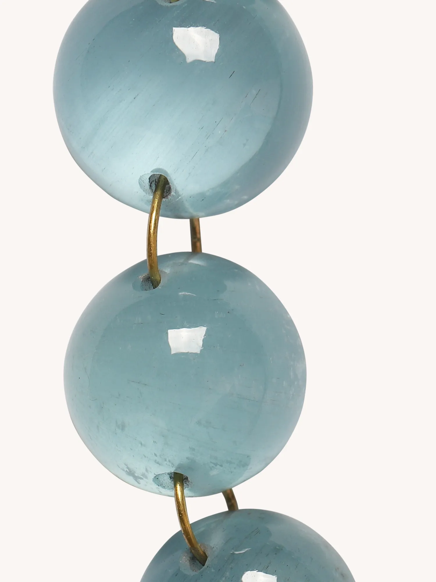 AQUAMARINE MILKY CABOCHON NECKLACE