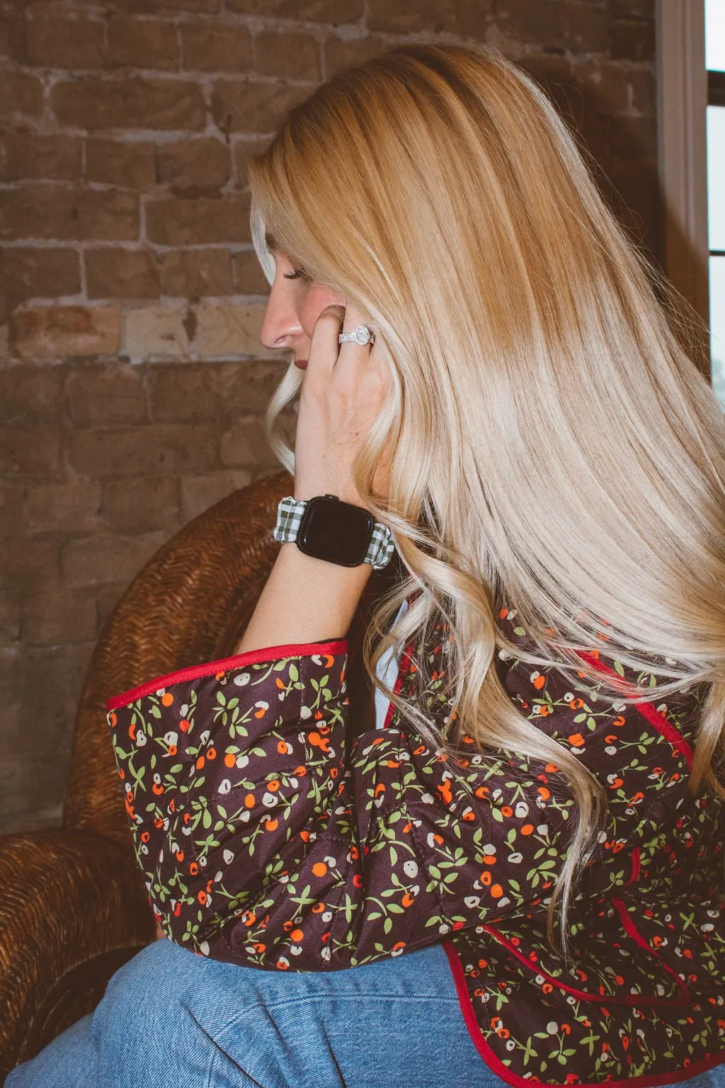 Aspen Green Scrunchie Apple Watchband Andi