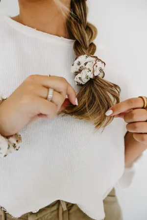 Autumn Lace Trimmed Oversized Scrunchie Andi