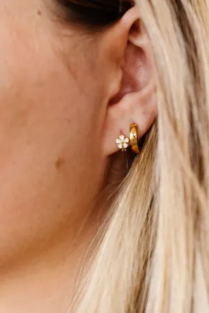 Baby Daisy Hoop Earrings - Hypoallergenic Andi