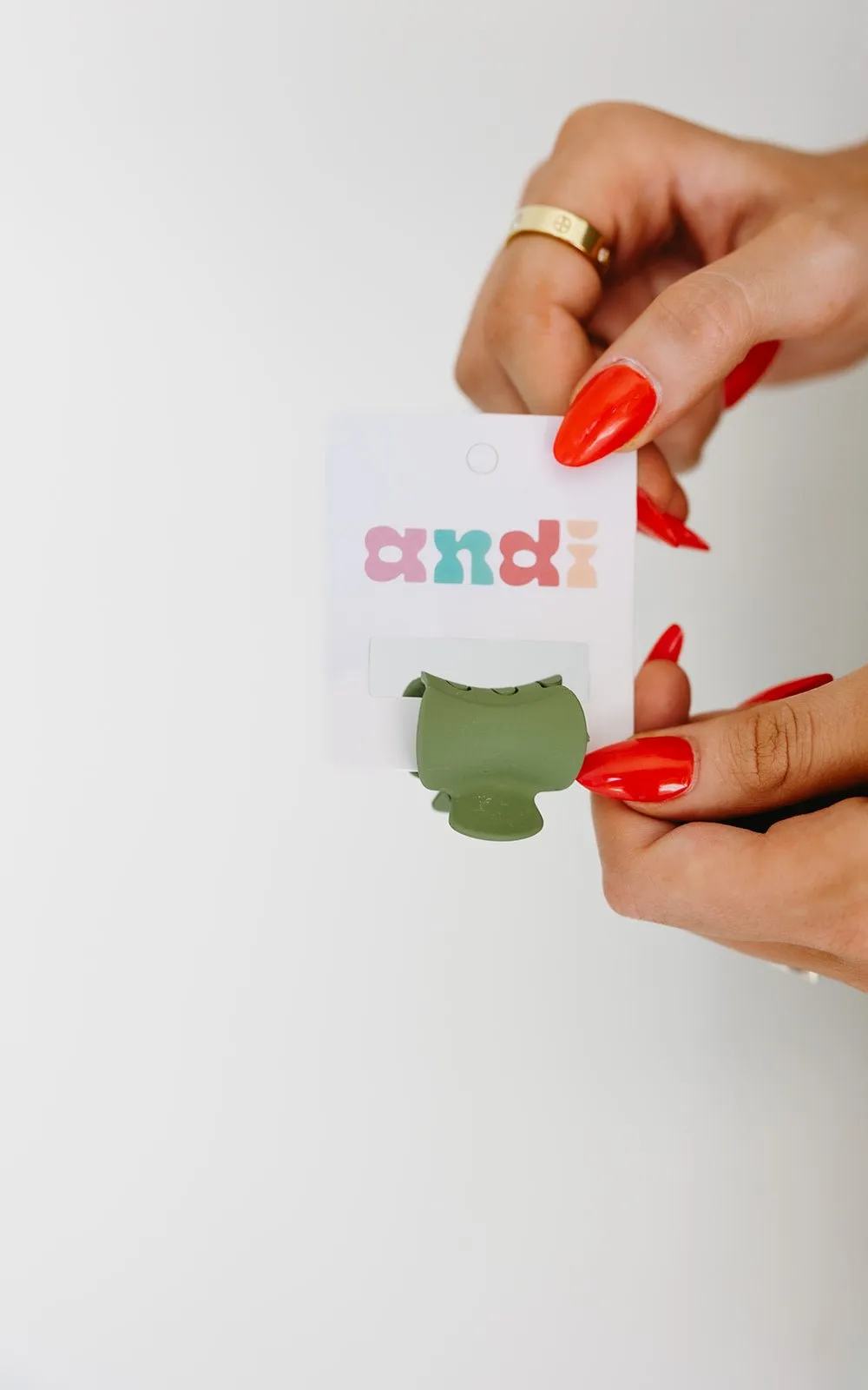 Basic Matte Claw Clip Andi