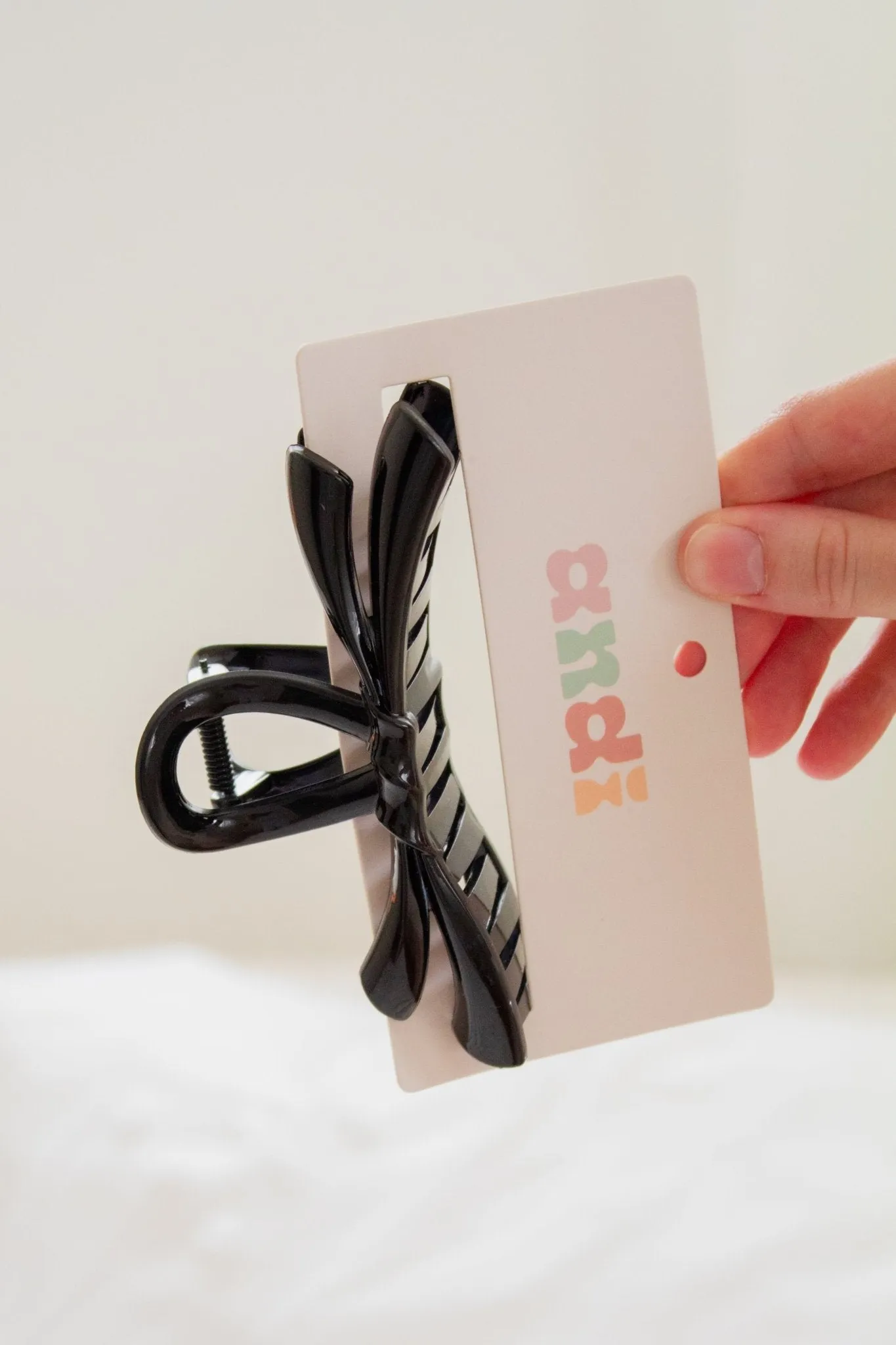 Bow Loop Claw Clip Andi