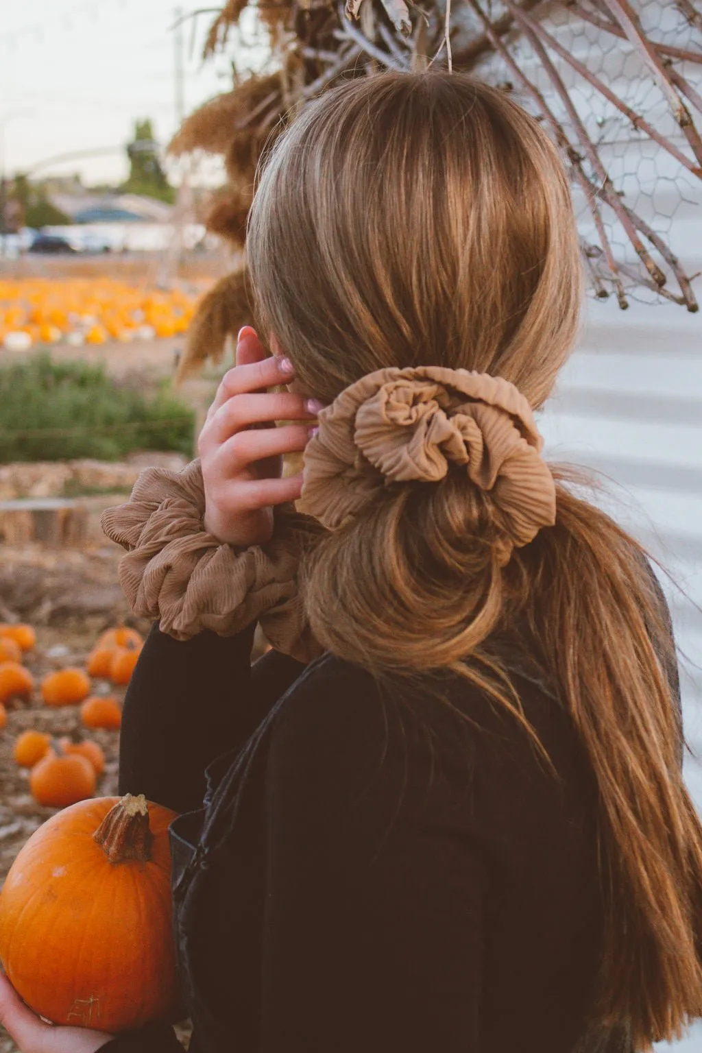 Brown Sugar Jumbo Scrunchie Andi