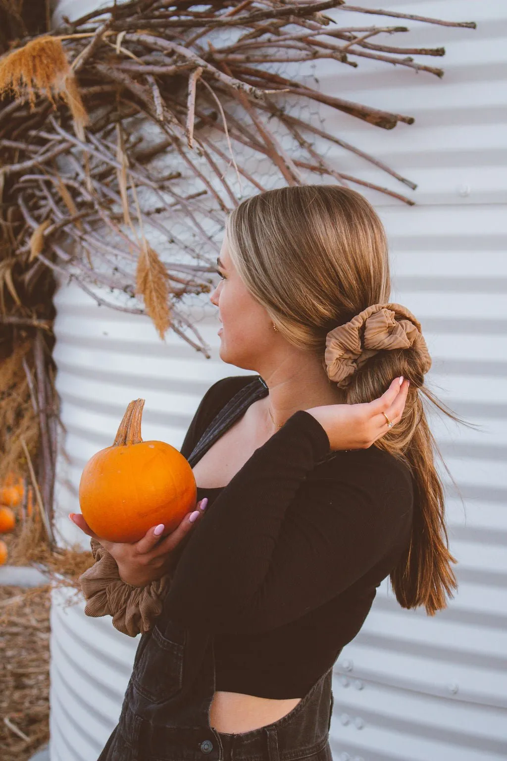 Brown Sugar Jumbo Scrunchie Andi