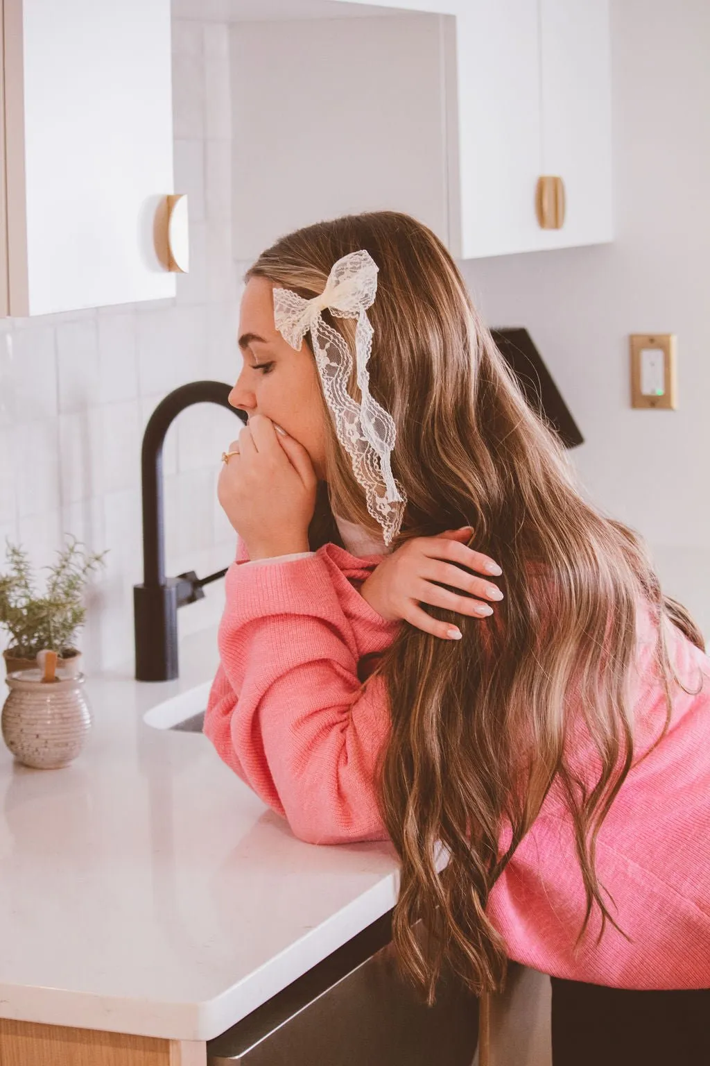 Callie Lace Bow Clip Andi
