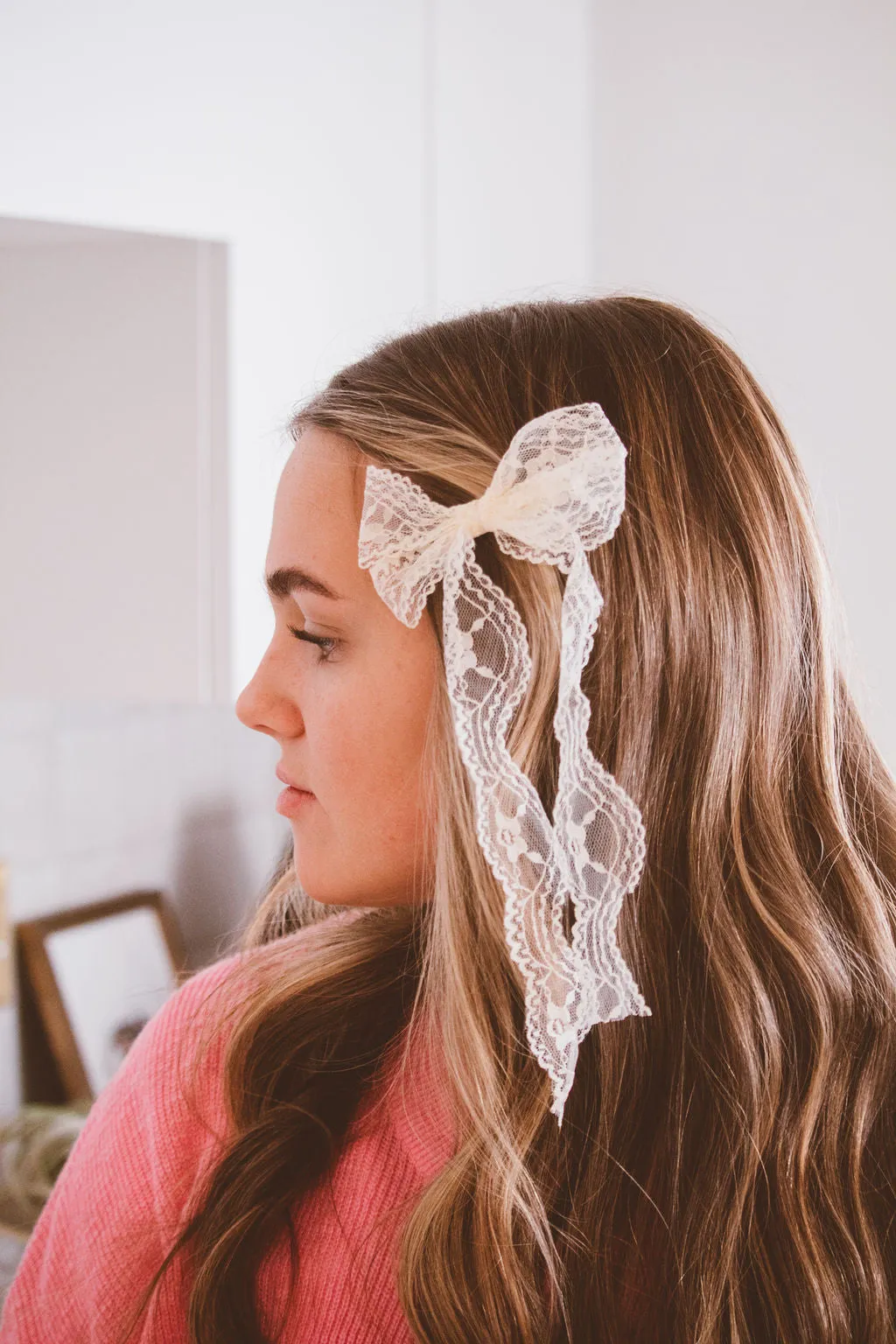 Callie Lace Bow Clip Andi