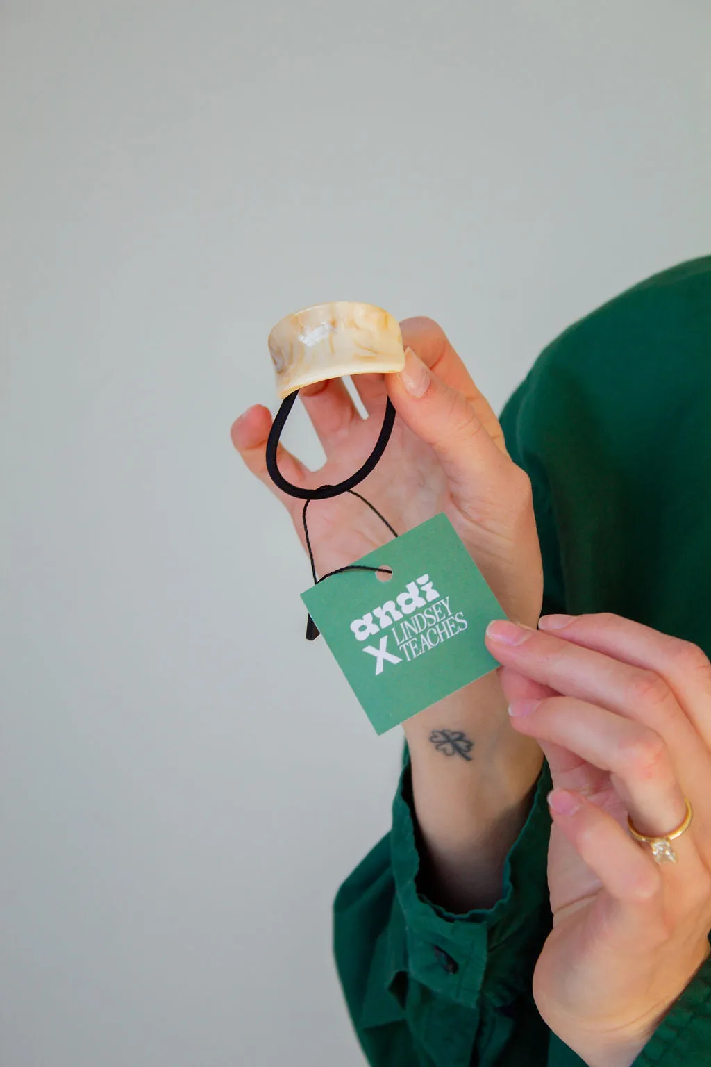 Caramel Latte Ponytail Cuff Andi