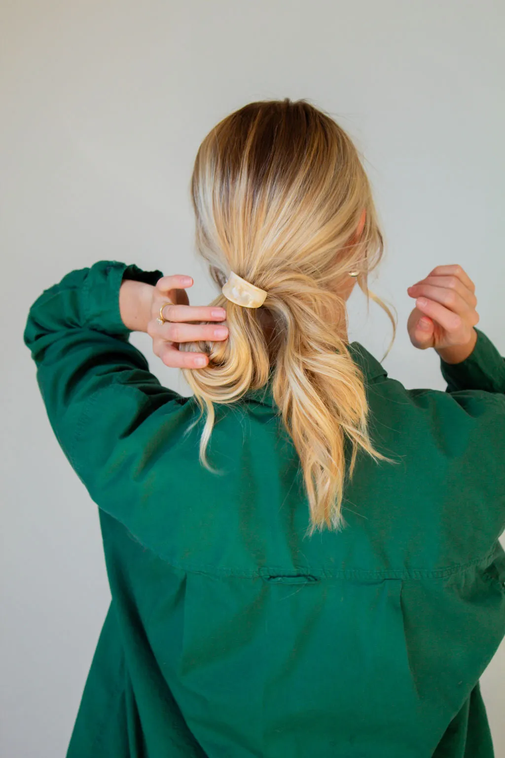 Caramel Latte Ponytail Cuff Andi