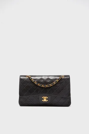 CHANEL Black Lambskin Medium Vintage Classic Double Flap Shoulder Bag