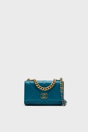 CHANEL Quilted Goatskin Wallet On Chain