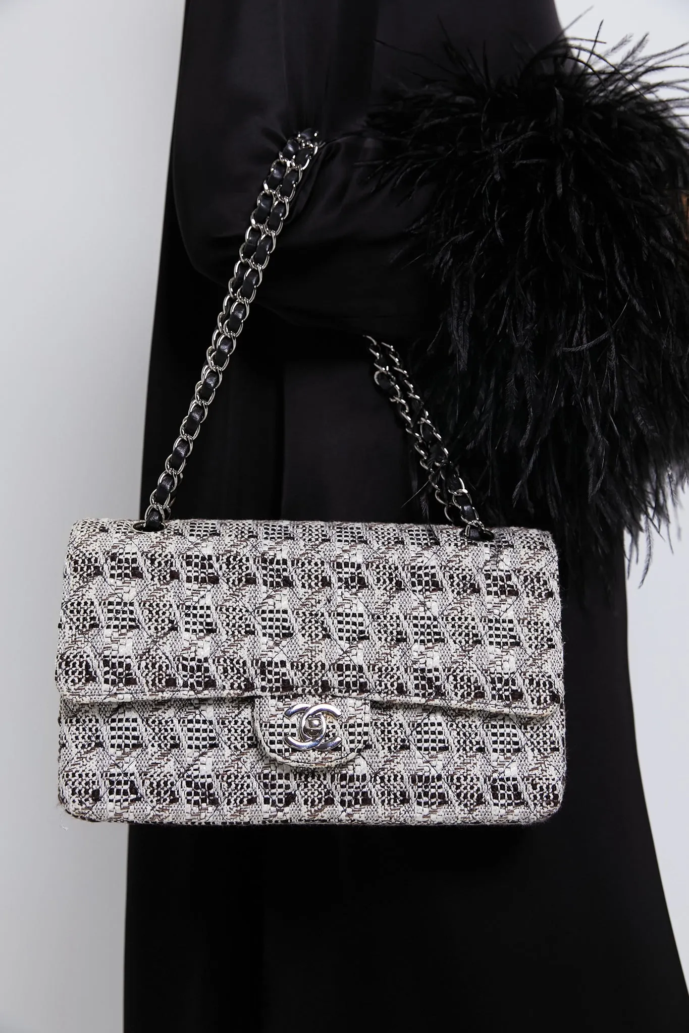 CHANEL Tweed Matelasse Shoulder Bag