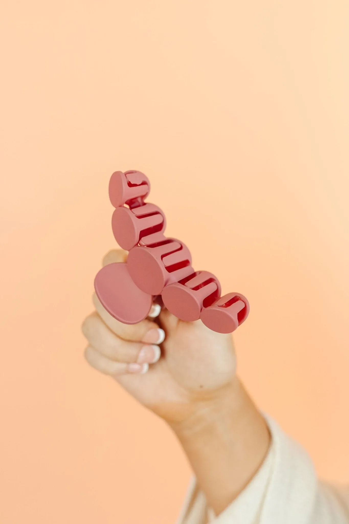 Circles Claw Clip Andi