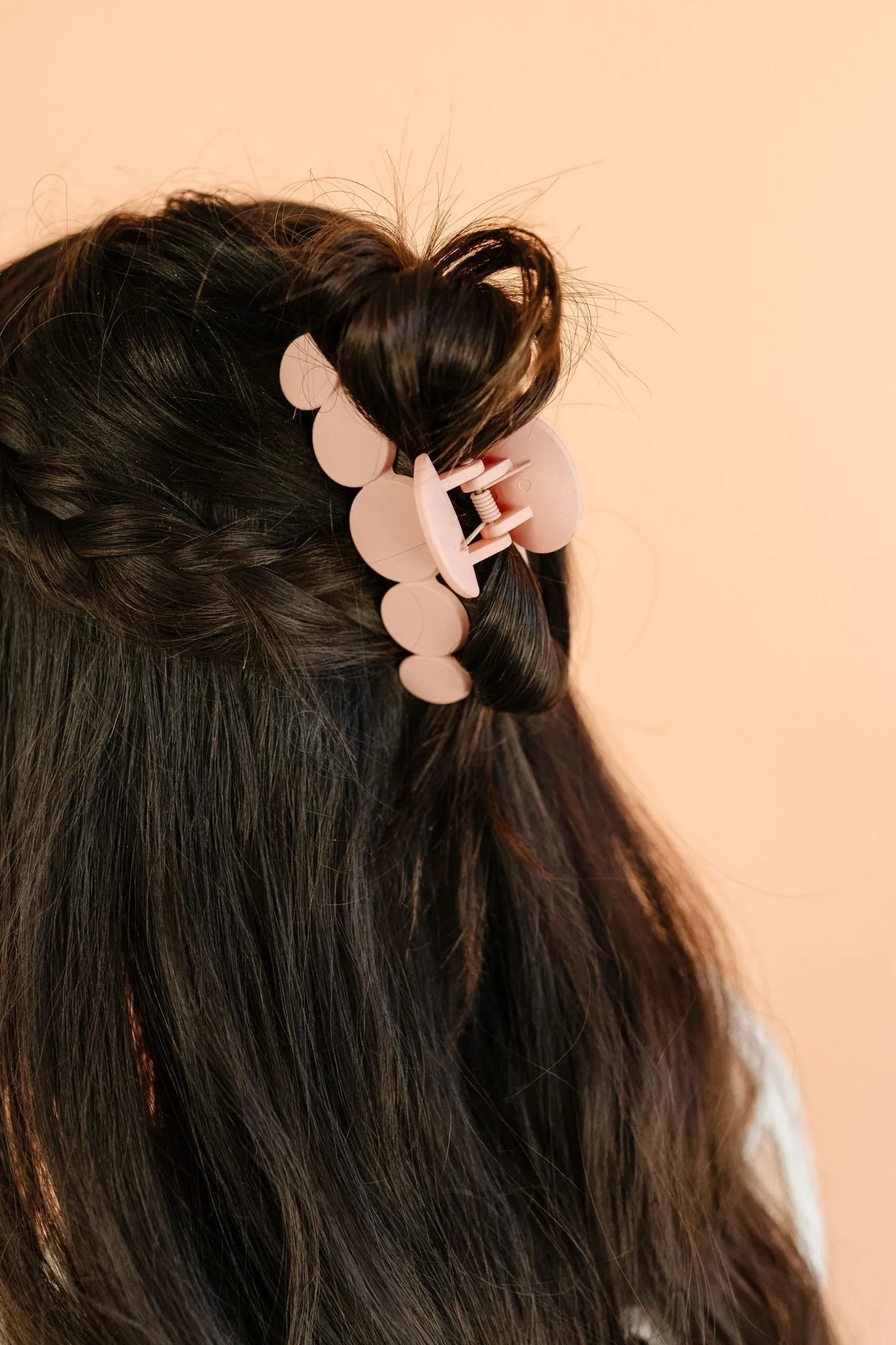 Circles Claw Clip Andi