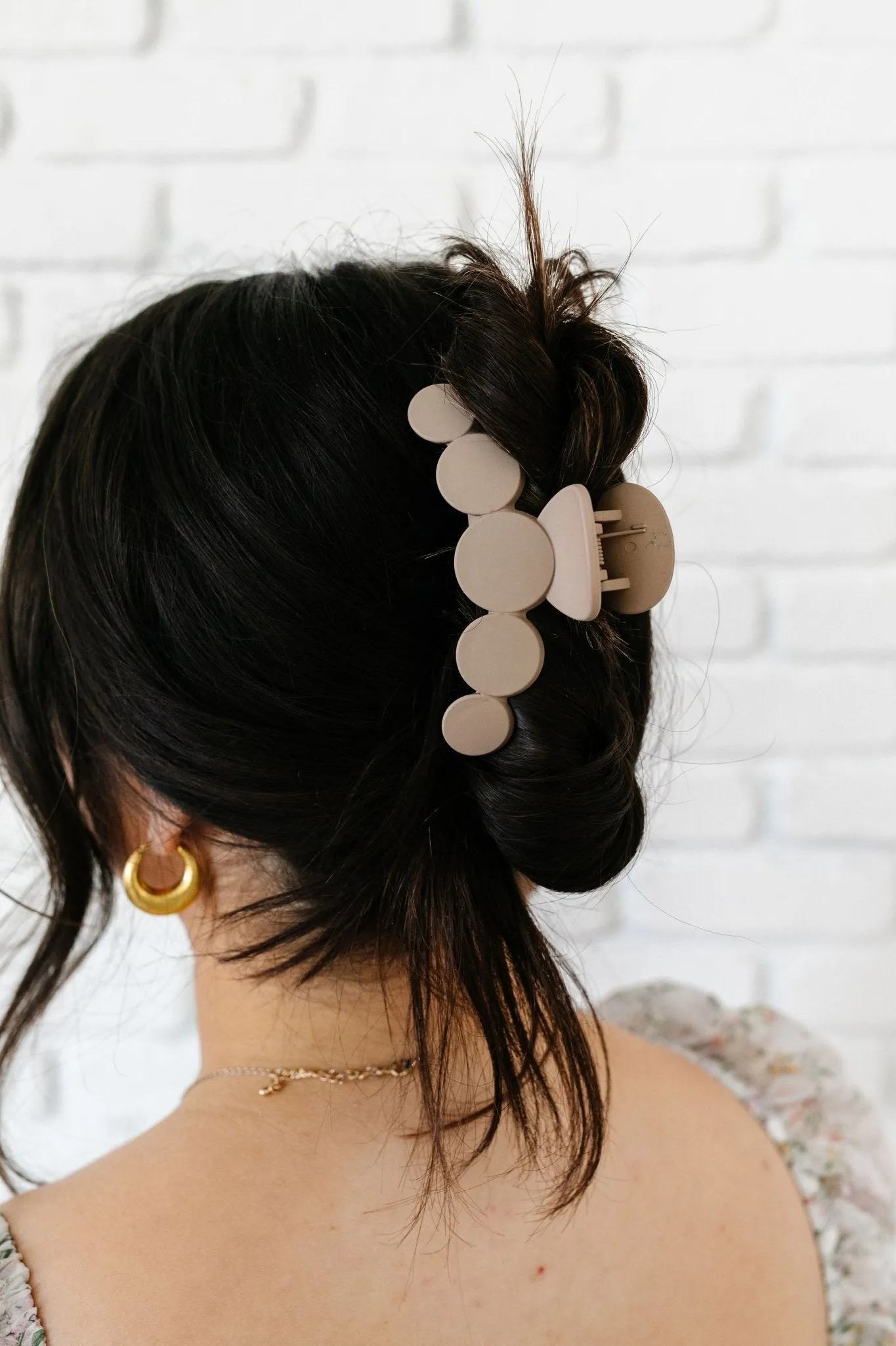 Circles Claw Clip Andi