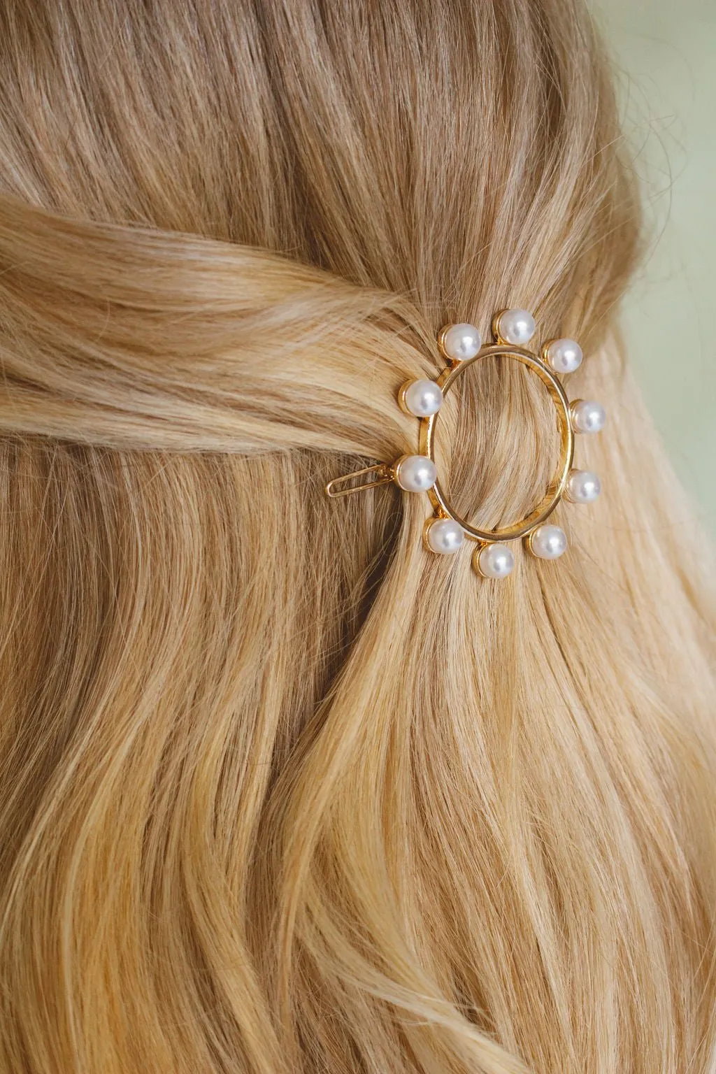 Cleo Clip Andi