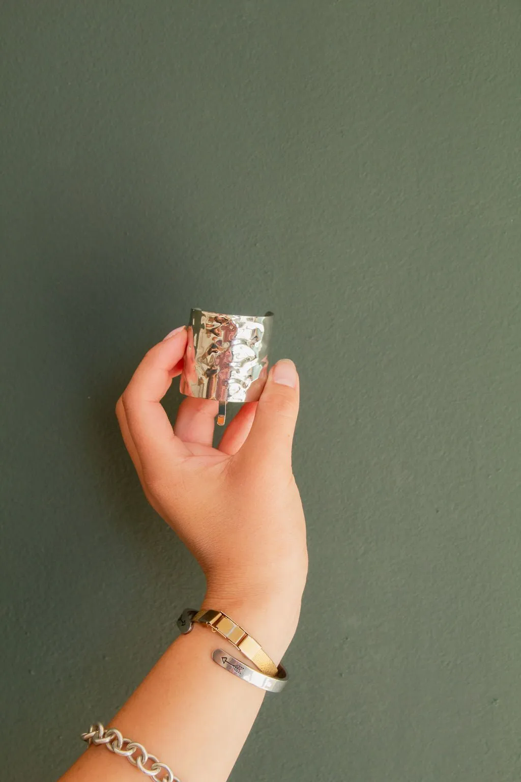 Cleopatra's Ponytail Cuff Andi