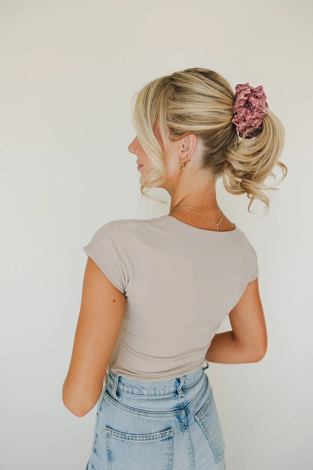 Cranberry Rose Jumbo Scrunchie Andi