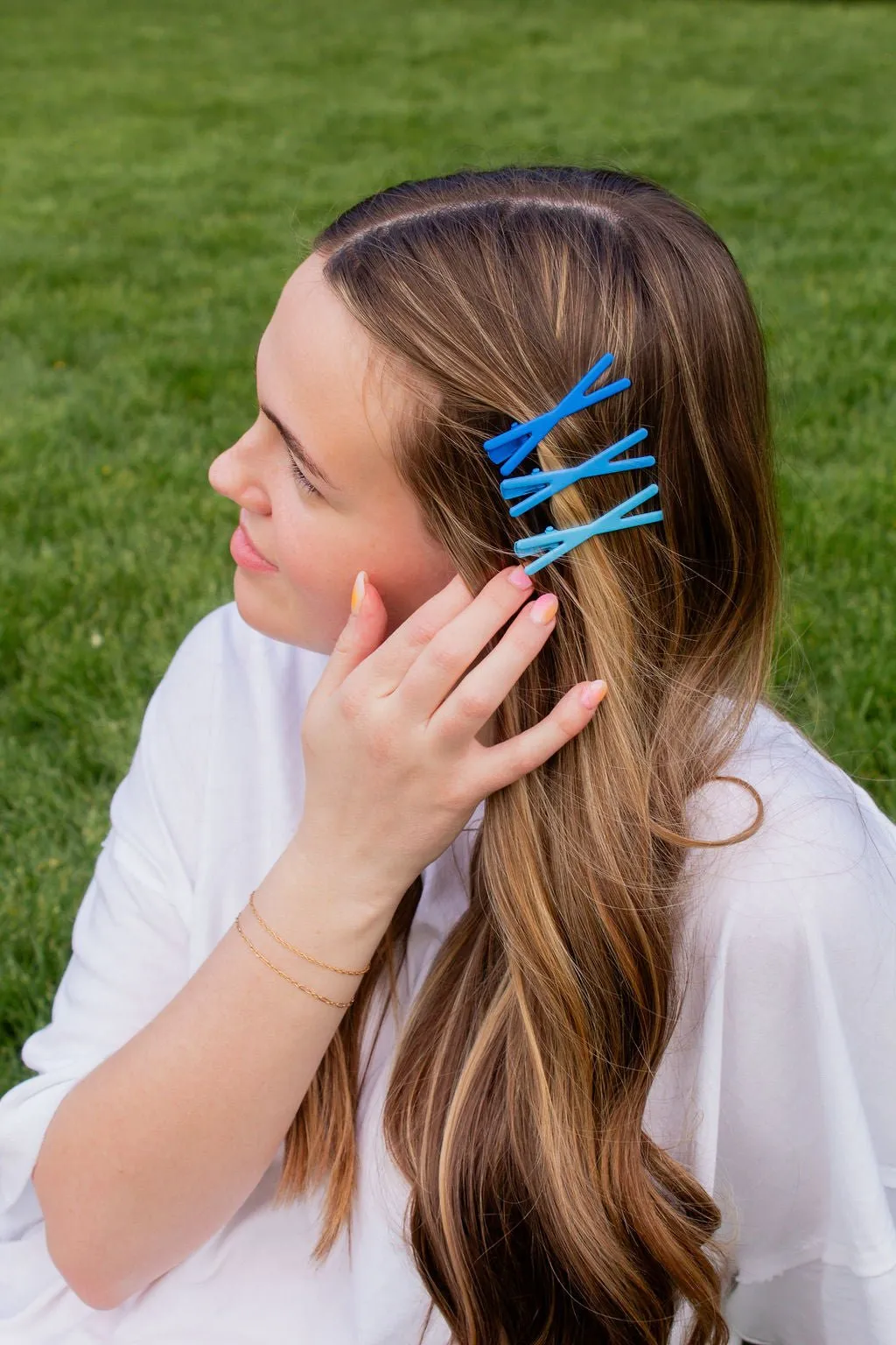 Criss Cross Bobby Pins Andi