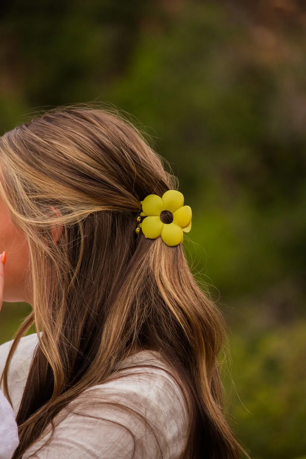 Cutie Flower Claw Clip Andi