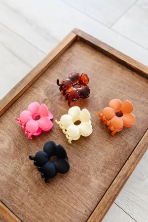 Cutie Flower Claw Clip Andi