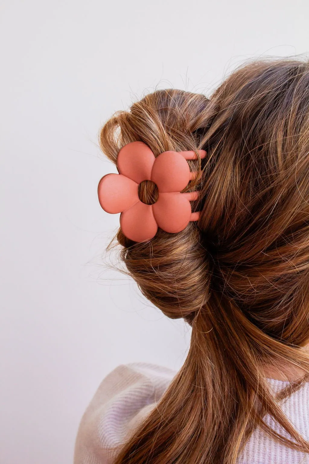 Cutie Flower Claw Clip Andi
