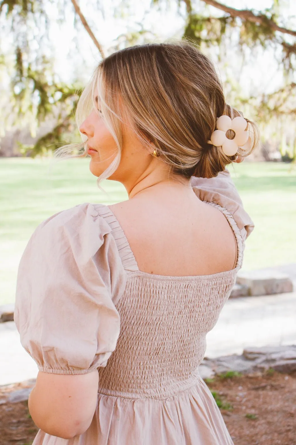 Cutie Flower Claw Clip Andi
