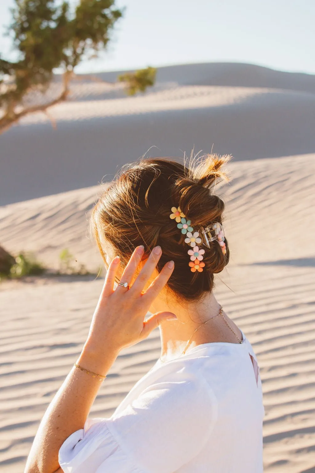 Daisy Blossom Claw Clip Andi
