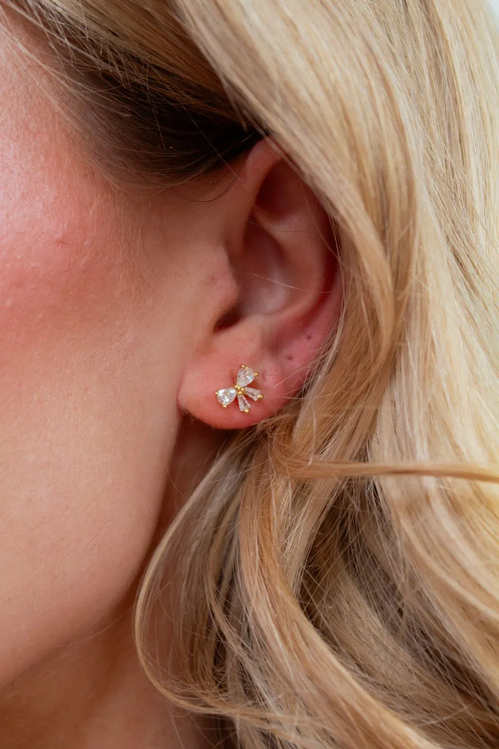 Delicate Crystal Bow Studs - Hypoallergenic Andi