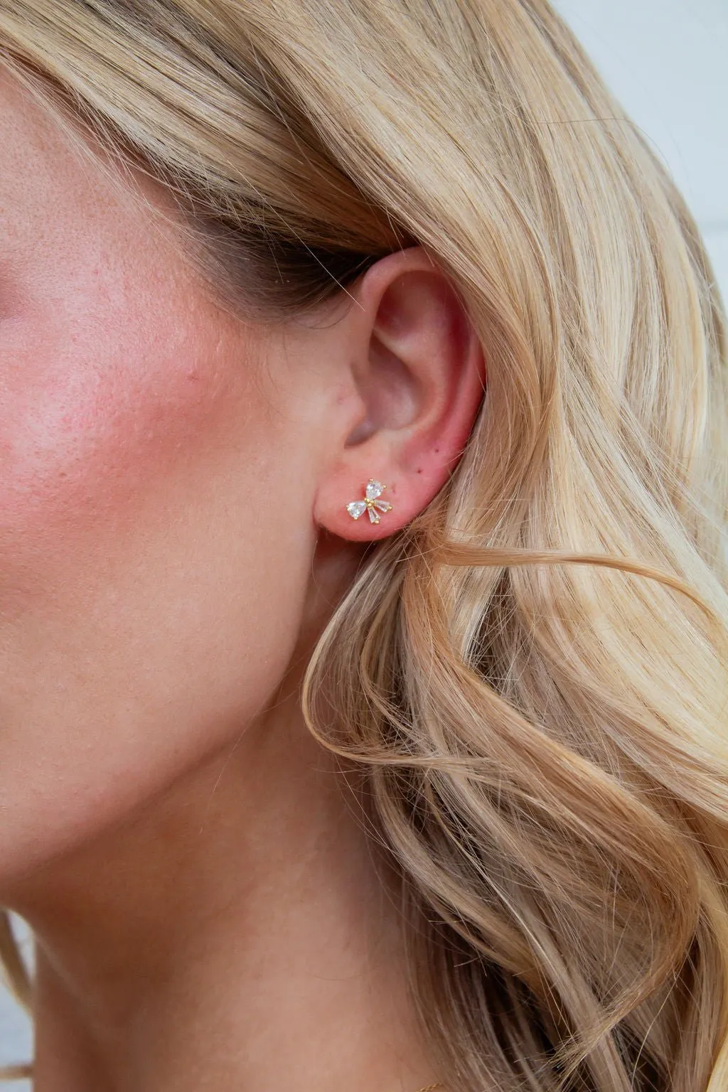 Delicate Crystal Bow Studs - Hypoallergenic Andi
