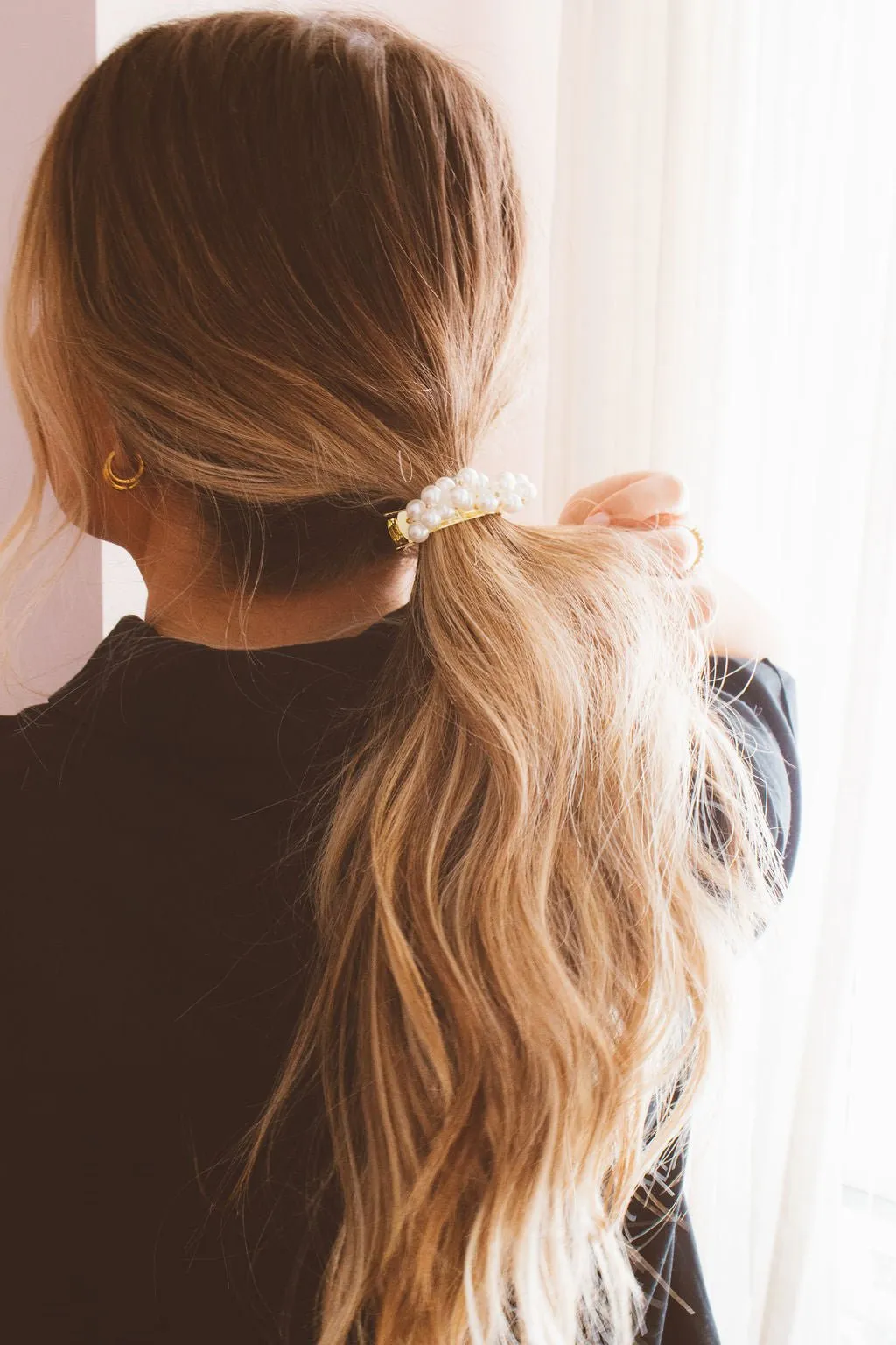 Dorothy Pearl Ponytail Clip Andi