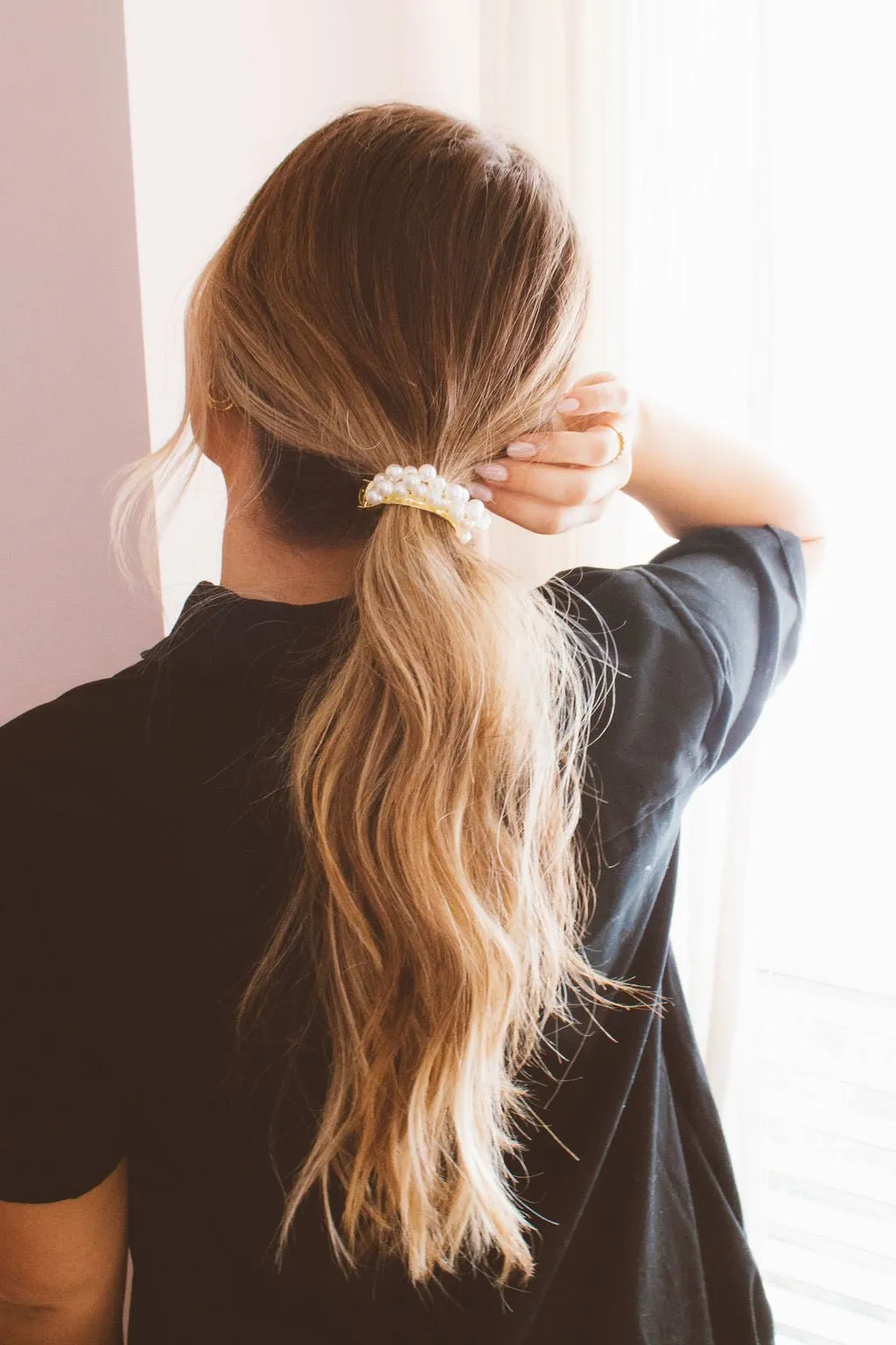 Dorothy Pearl Ponytail Clip Andi