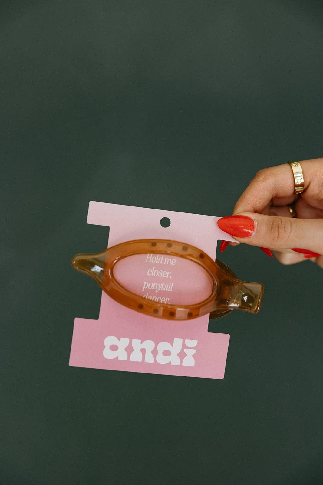 Duckbill Claw Clip Andi