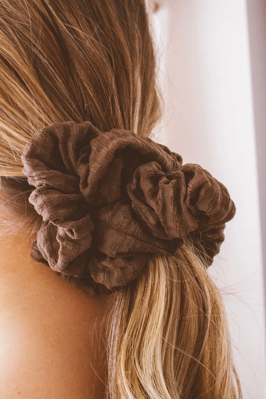 Espresso Jumbo Scrunchie Andi