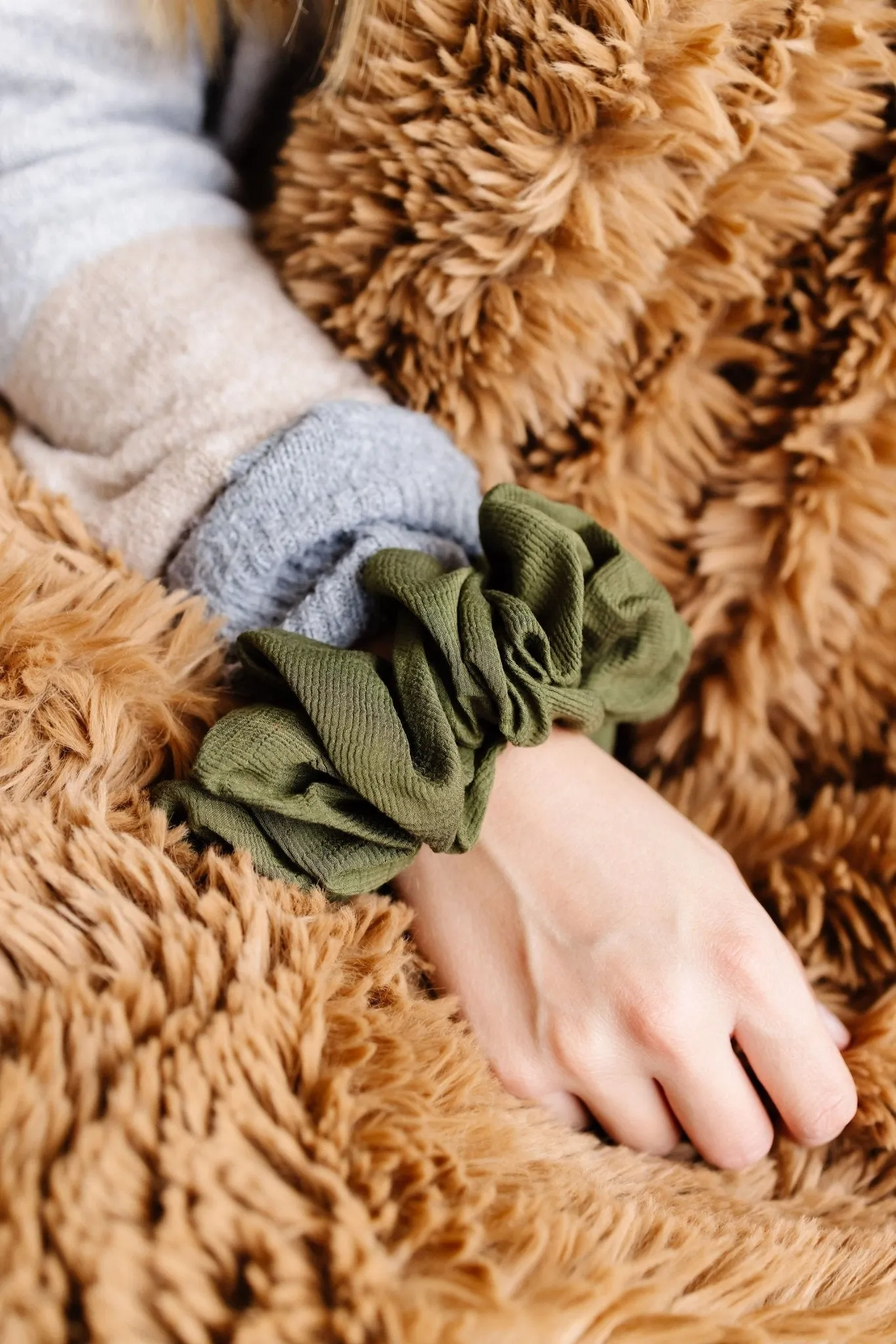 Evergreen Jumbo Scrunchie Andi