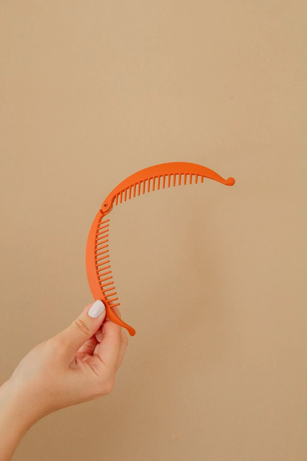 Flat Banana Clip Andi