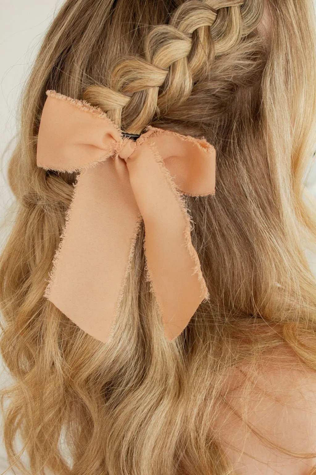 Freya Bow Clip Andi