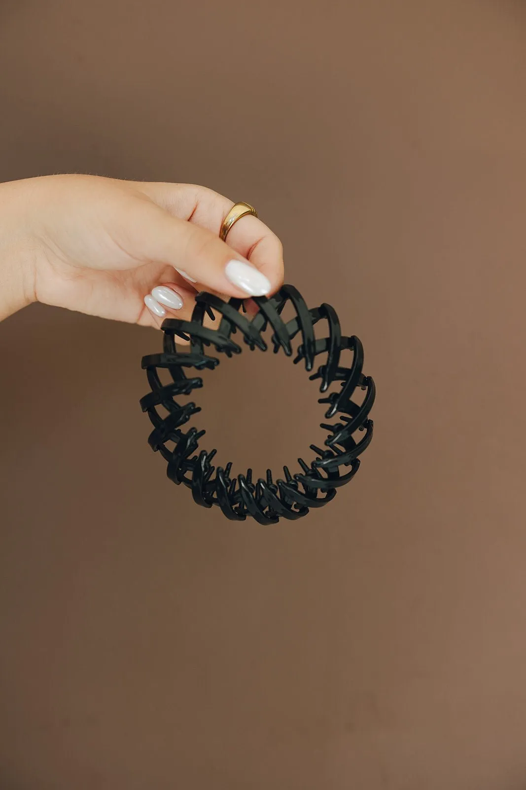 Glossy Bird Nest Expanding Hair Claw Andi
