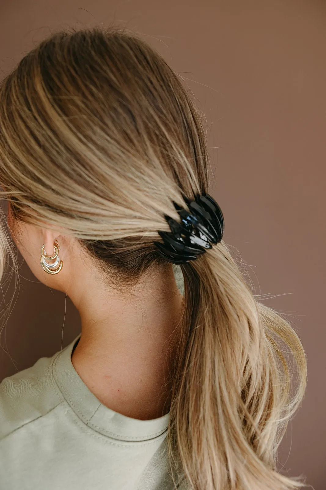 Glossy Bird Nest Expanding Hair Claw Andi