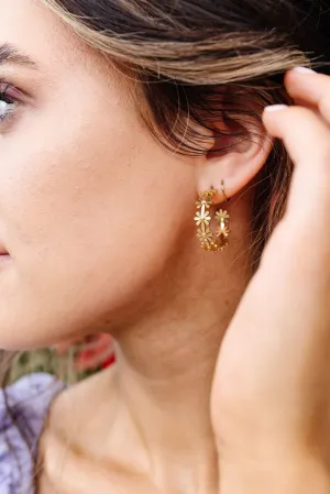 Gold Daisy Hoops - Hypoallergenic Andi