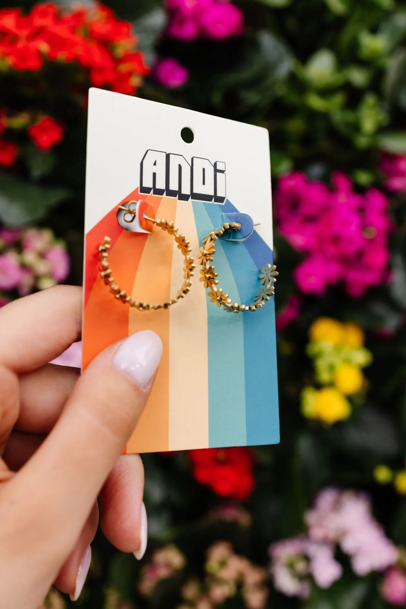 Gold Daisy Hoops - Hypoallergenic Andi