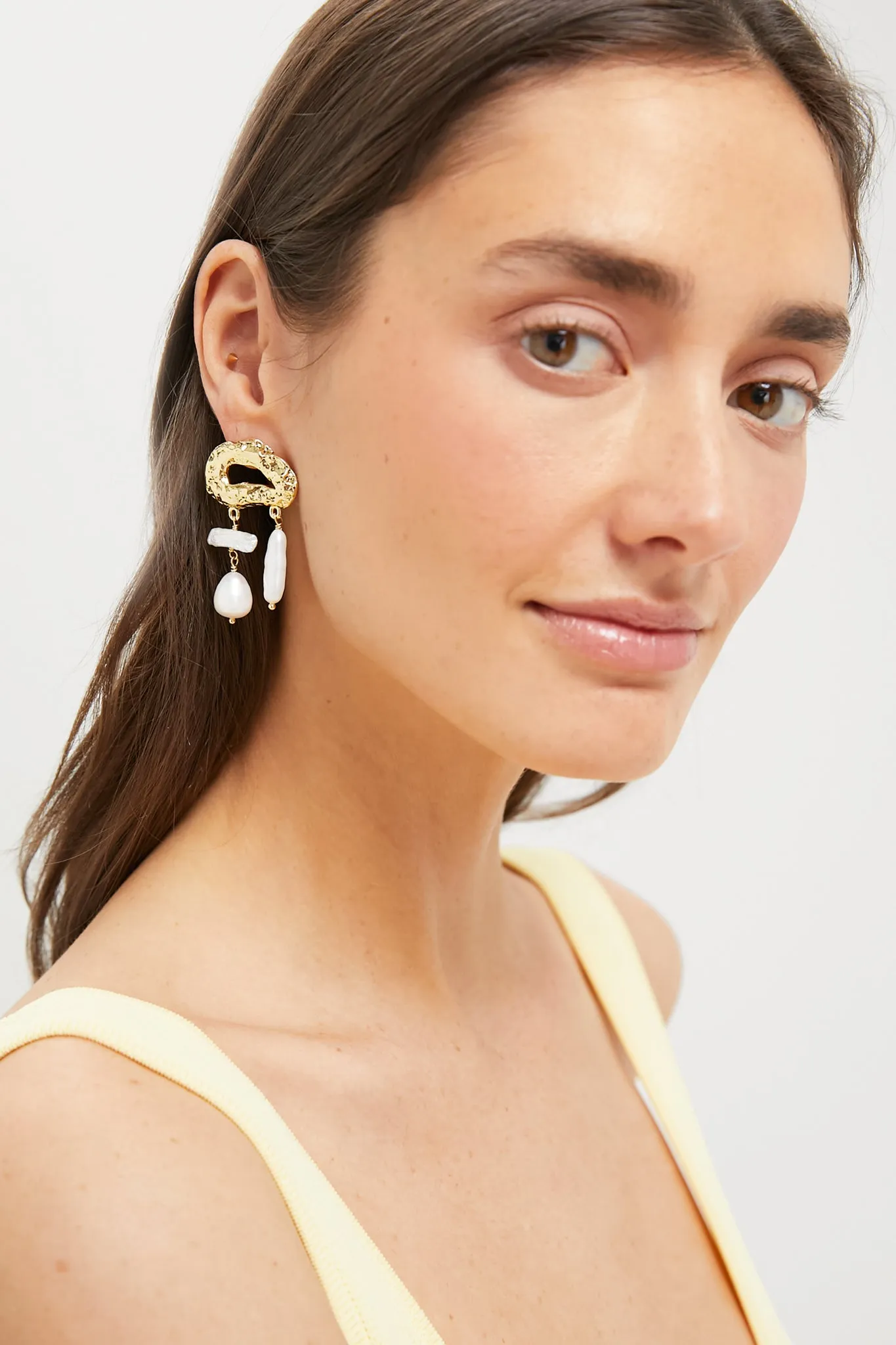 Gold Silvia Pearl Earrings