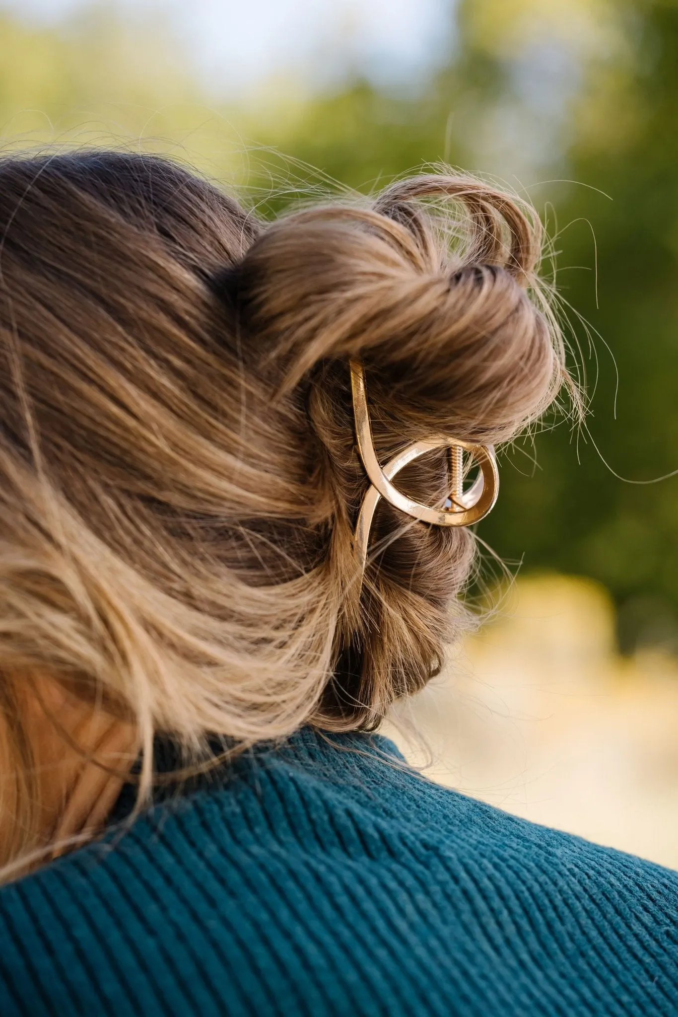 Gold Swirl Claw Clip Andi