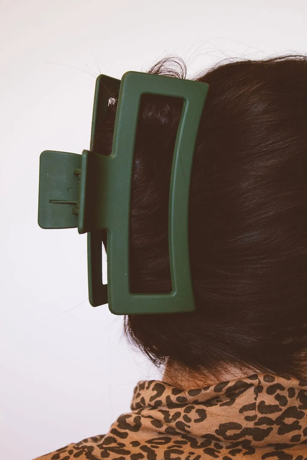 Green XL Claw Clip Andi