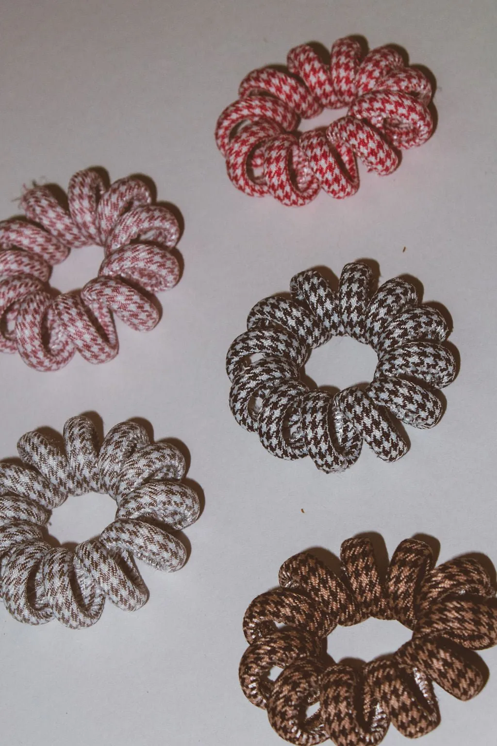 Houndstooth Cord Scrunchies Andi