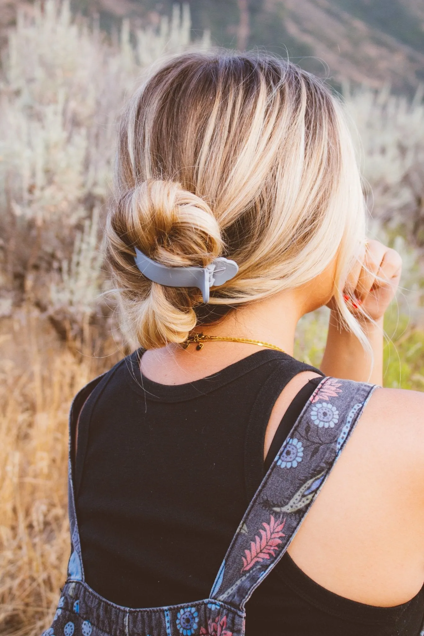 Jumbo Slate Ponytail Claw Clip Andi