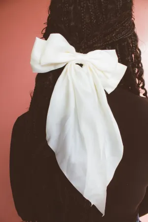 Kayla Bow Clip Andi